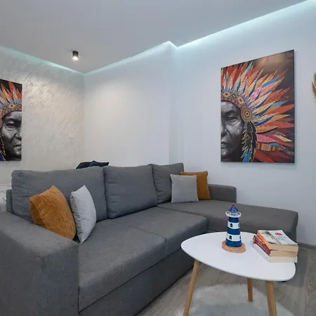 Viktorija Apartment *